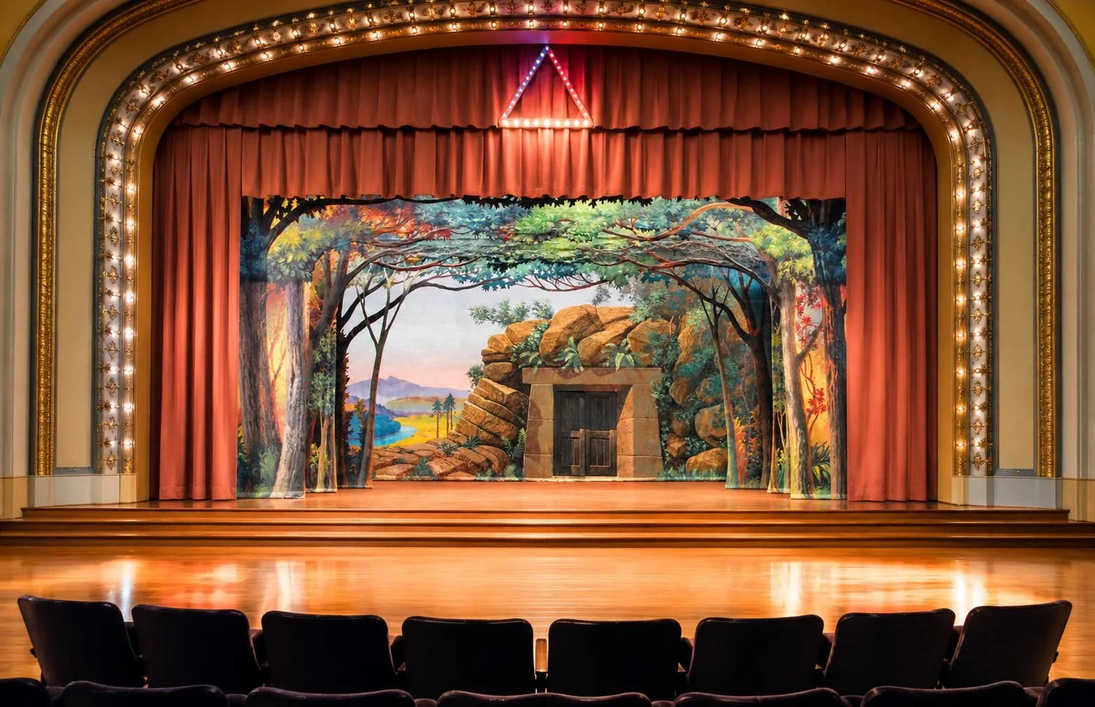 scottish-rite-omaha-theater-auditorium-forest-with-crypt-backdrop.jpg