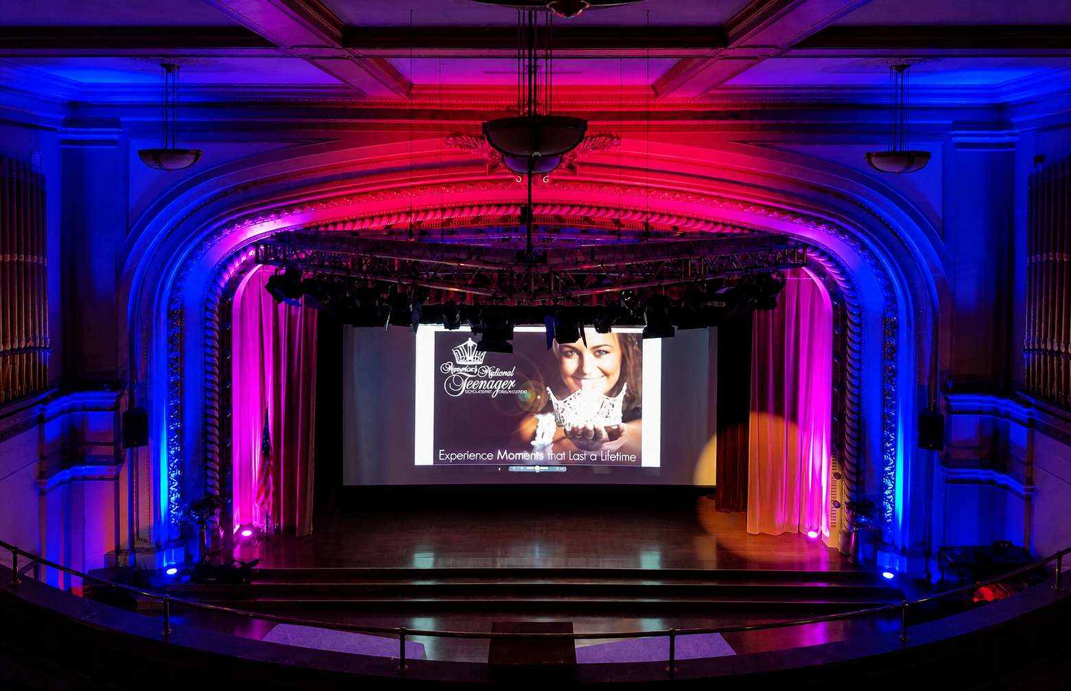 scottish-rite-omaha-ornate-theater-ms-nebraska.png