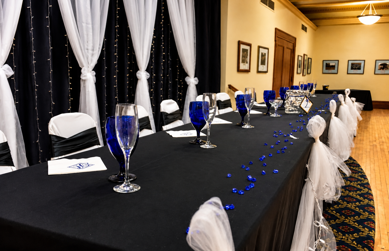 scottish-rite-omaha-elegant-royal-blue-banquet-table.png