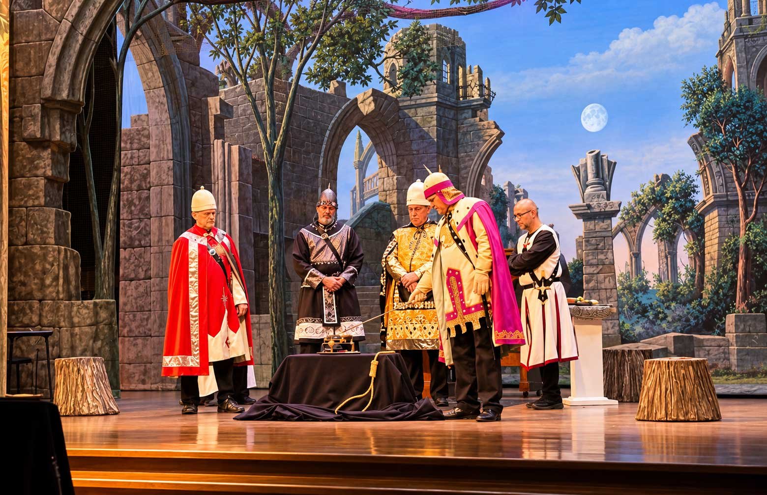 scottish-rite-omaha-theater-auditorium-medieval-play.jpg