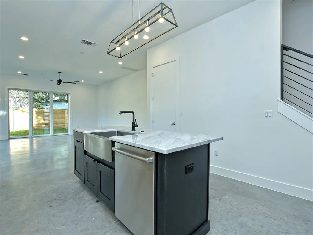 014_Kitchen Unit A 3.jpg