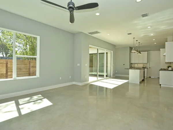 008_Living+Dining-B.jpg
