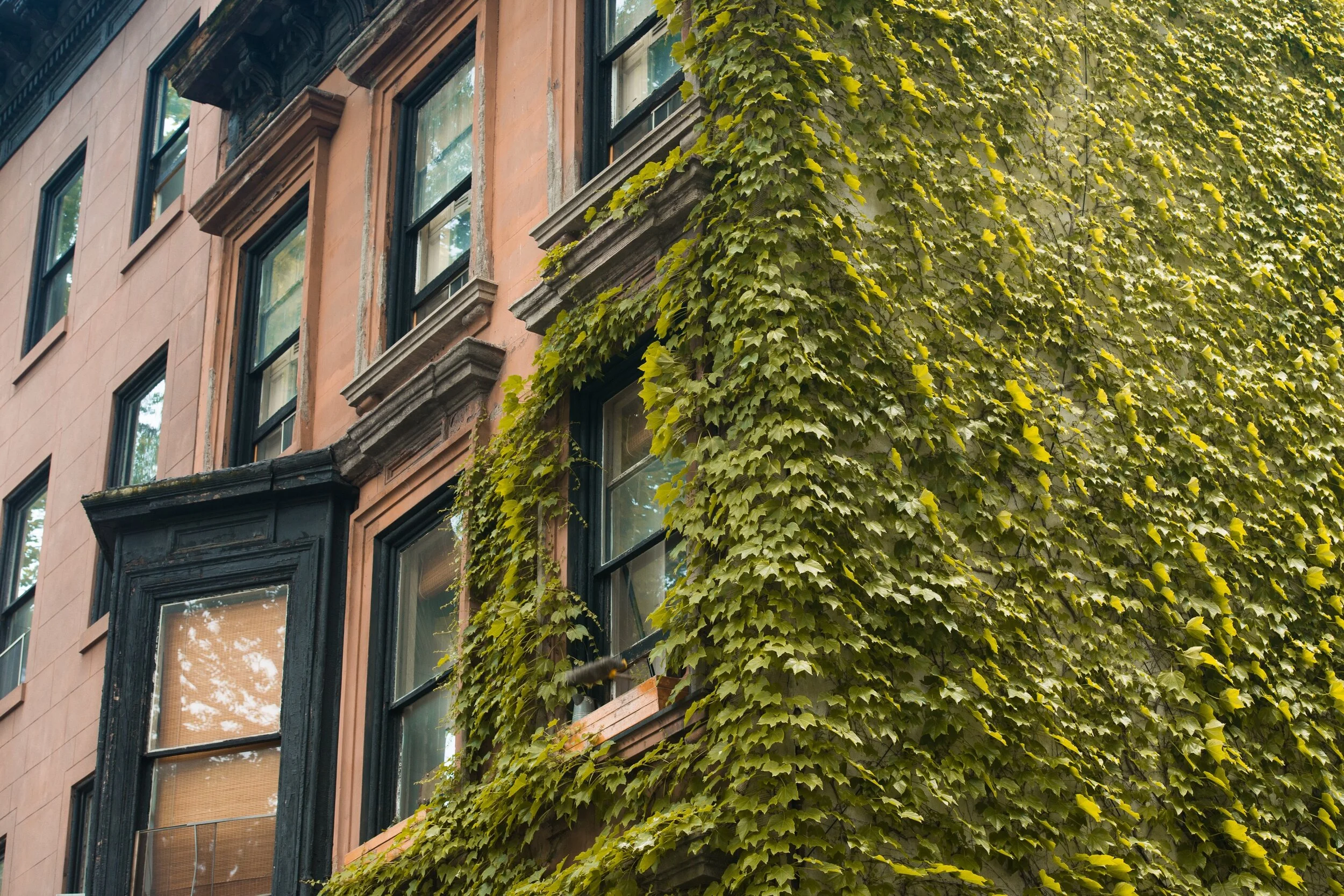 What Are Closing Costs for Buyers in Manhattan?