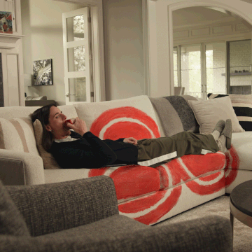 06_cut_02_gif_apple_core_1x1_360.gif