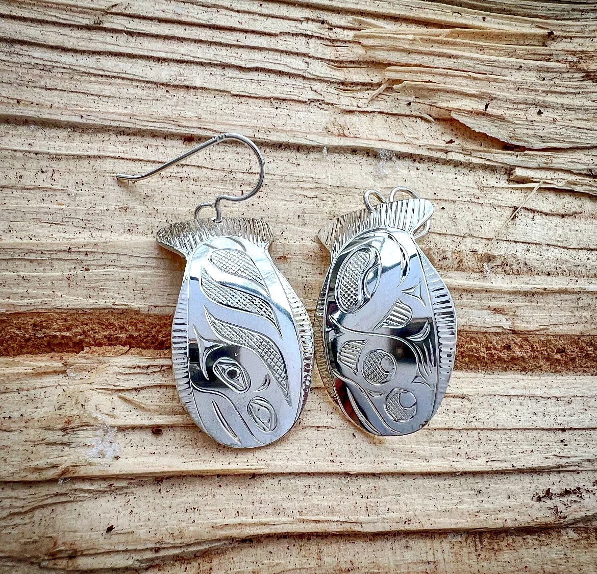 4DAEBC94-2B5F-4E5C-BCFE-52285134E368