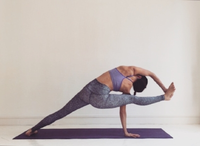 Lululemon pants + HM top