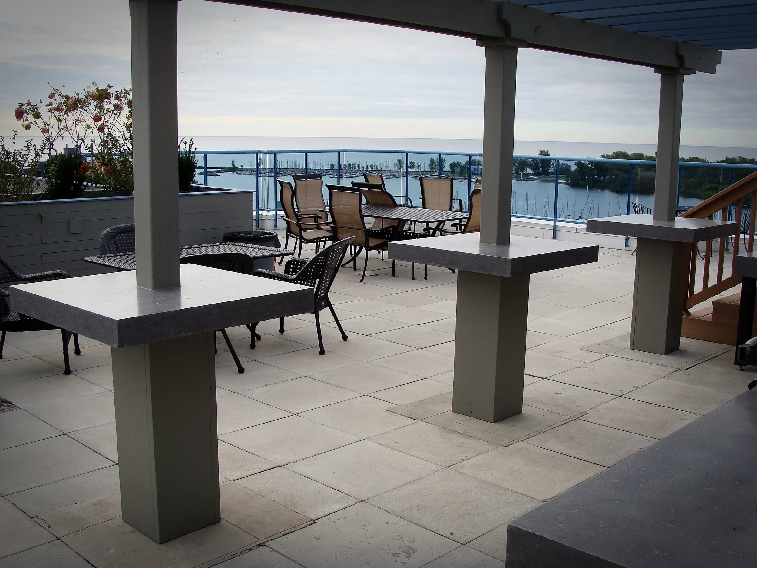 Roof Top BBQ - 2 .JPG