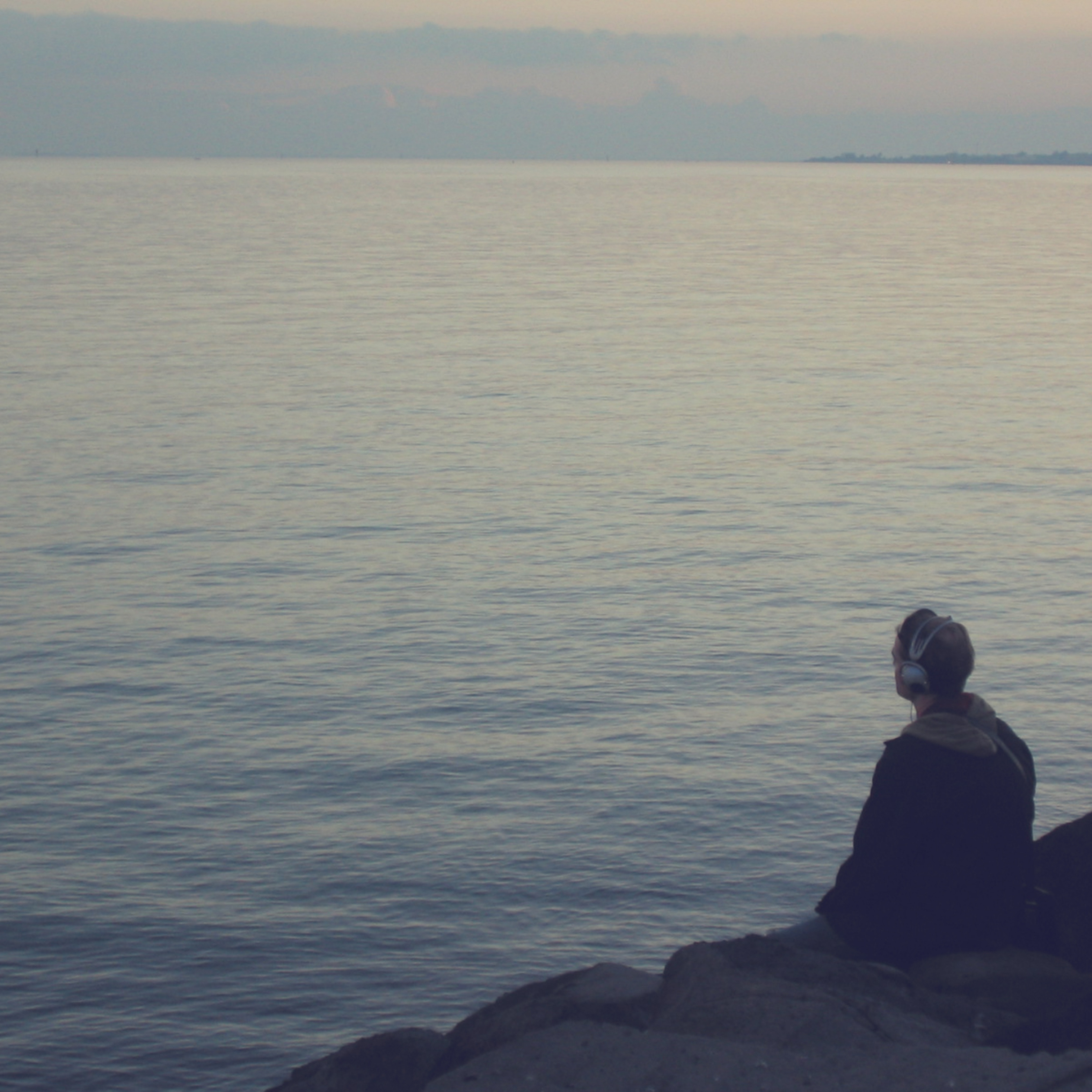 What “Good Fit” With a Therapist Actually Means (It’s Not Just About Liking Them)