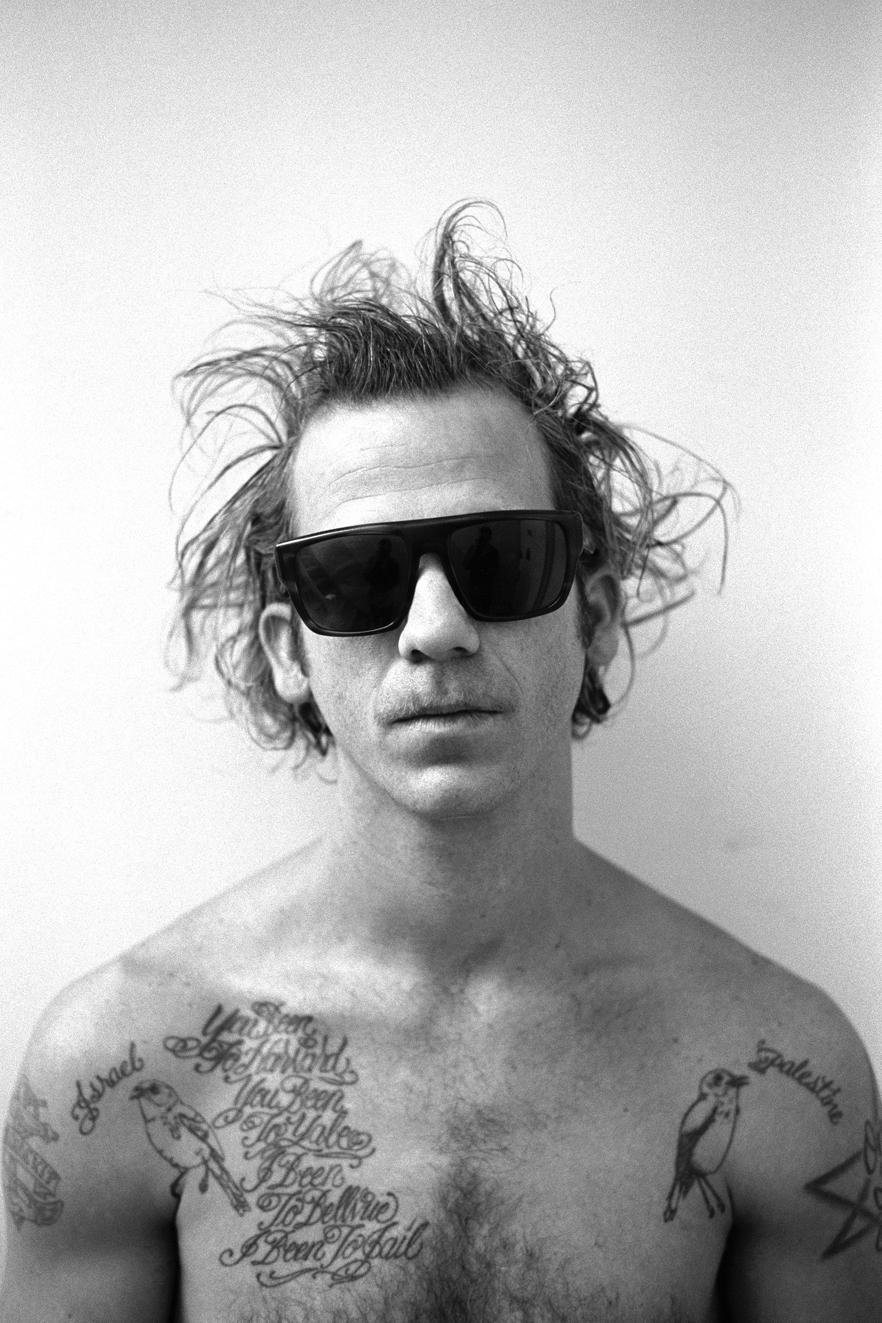 DILL_PORTRAIT_GLASSES.jpg