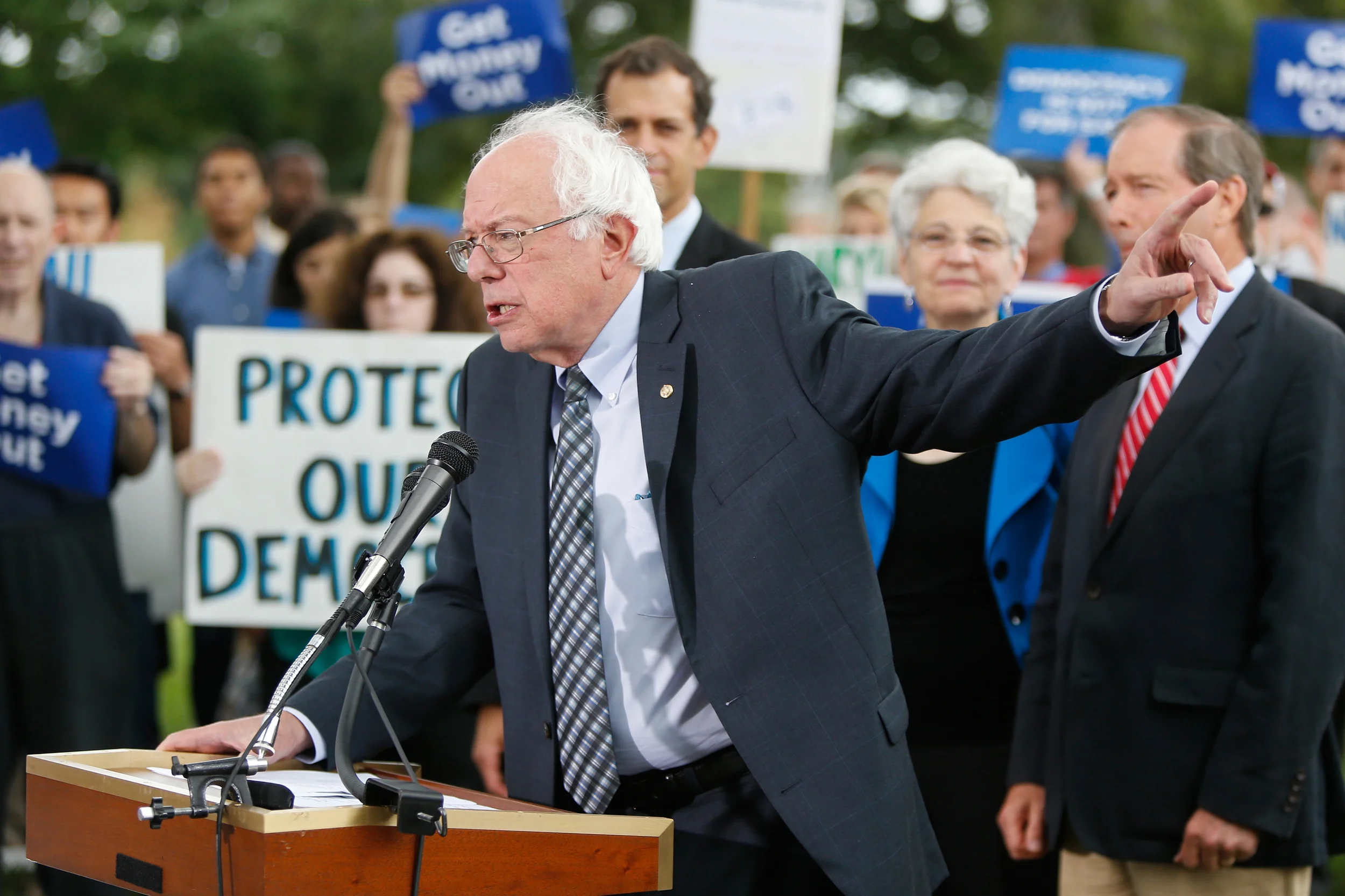 What to Expect: Democratic Presidential Debate #1