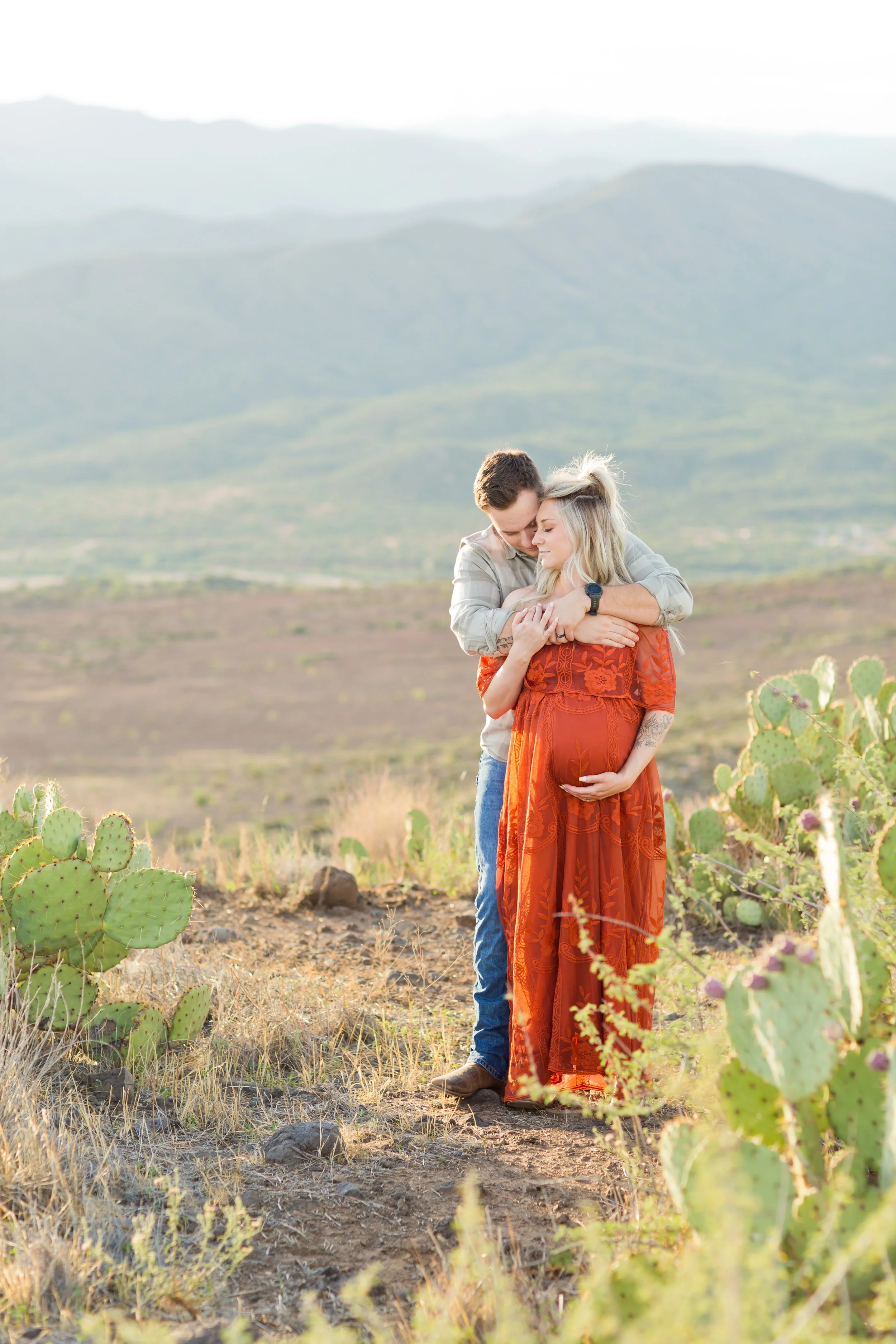 Sunset Point Maternity Session 