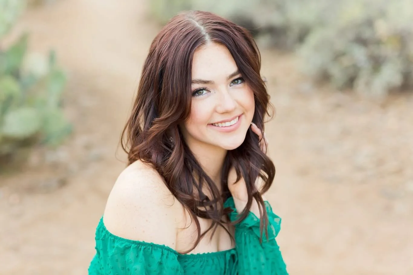 I&rsquo;m excited for senior session season! Here&rsquo;s a throwback to one of my faves! Also, why do people think senior citizen session when I say senior sessions?! 😂🙈😅 do you assume senior citizen when you hear that?