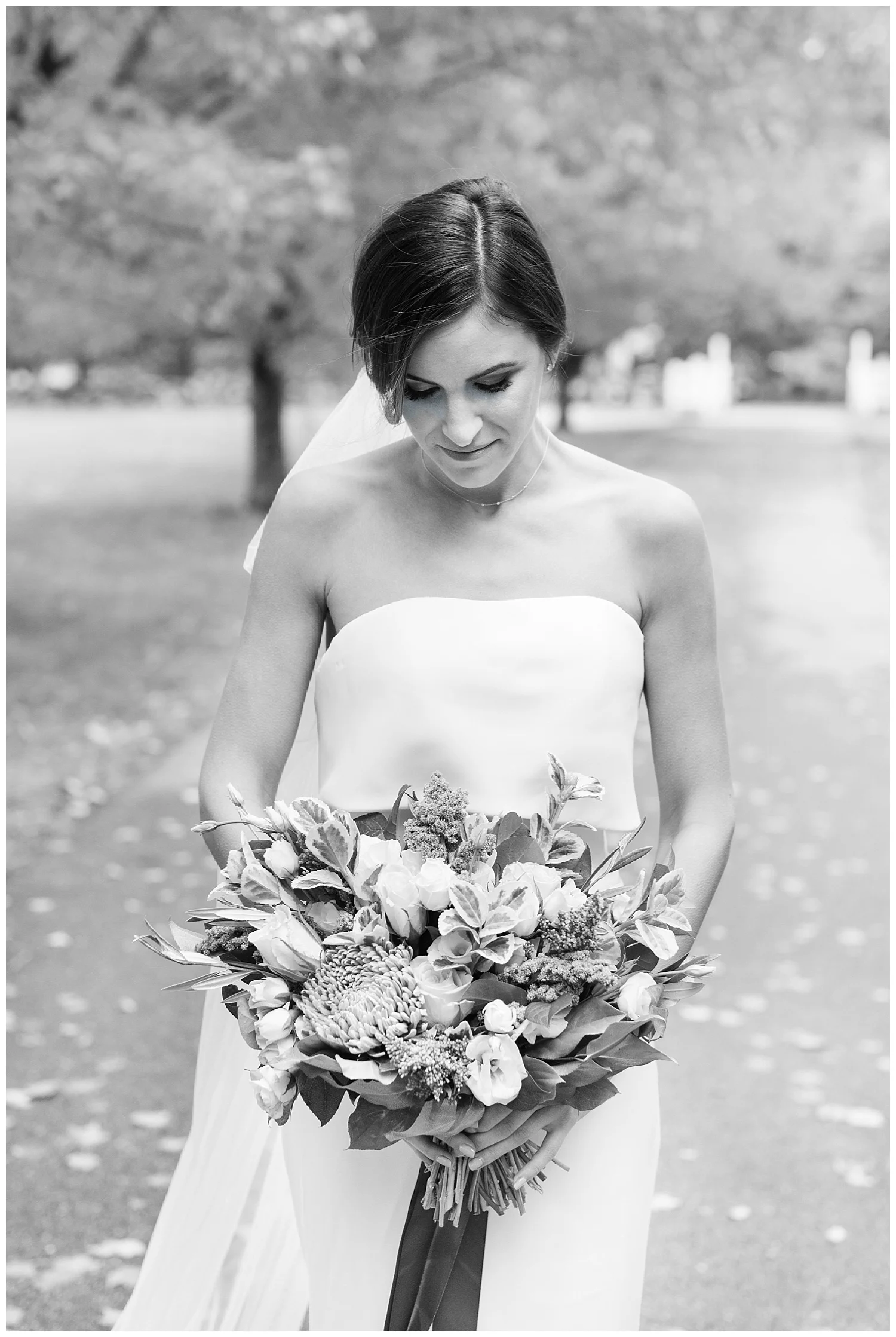 pompositticut-farm-fall-wedding-photography-hudson-massachusetts-photo-12.jpg