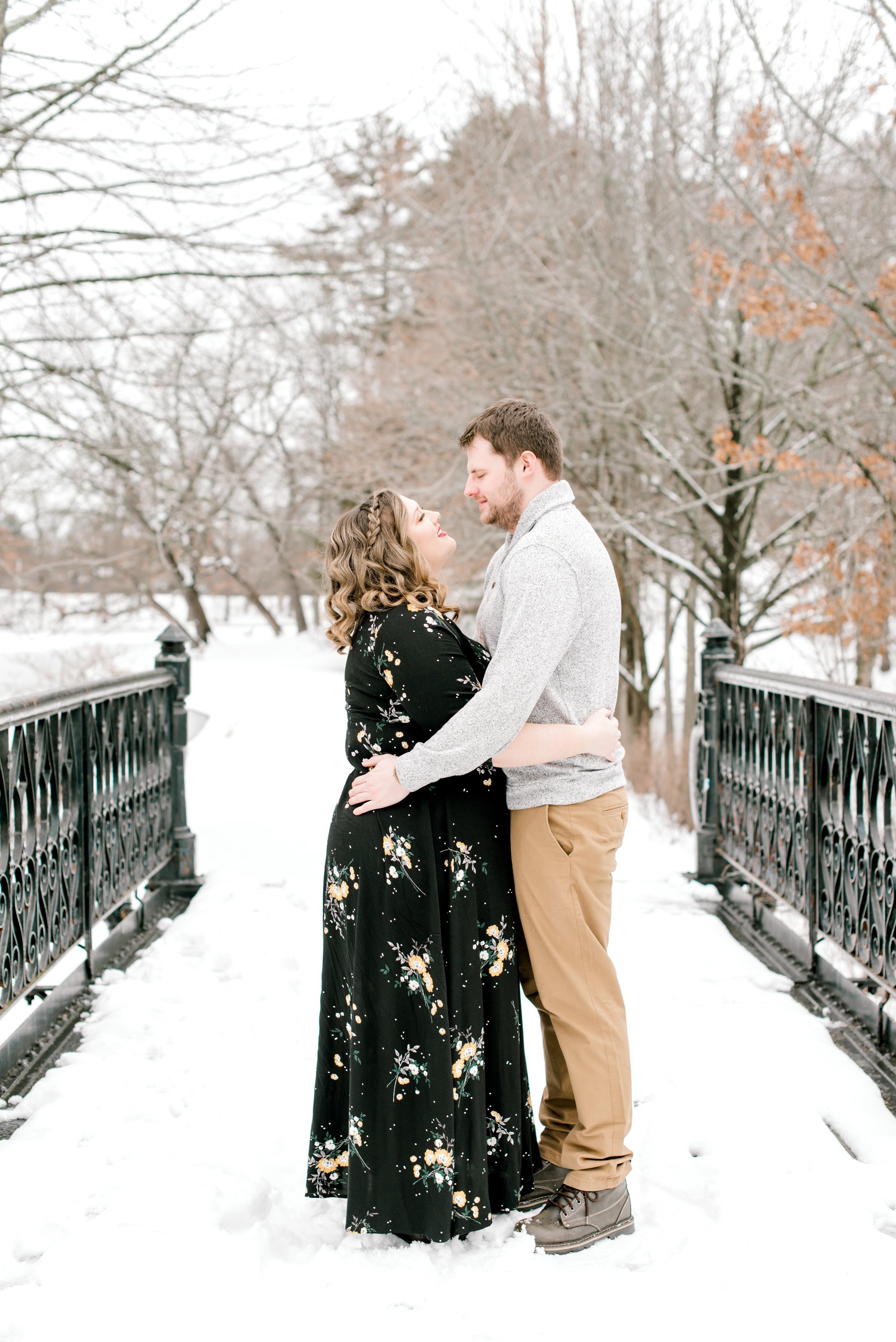 1march2019-roger-williams-park-snow-engagement-session-1.jpg