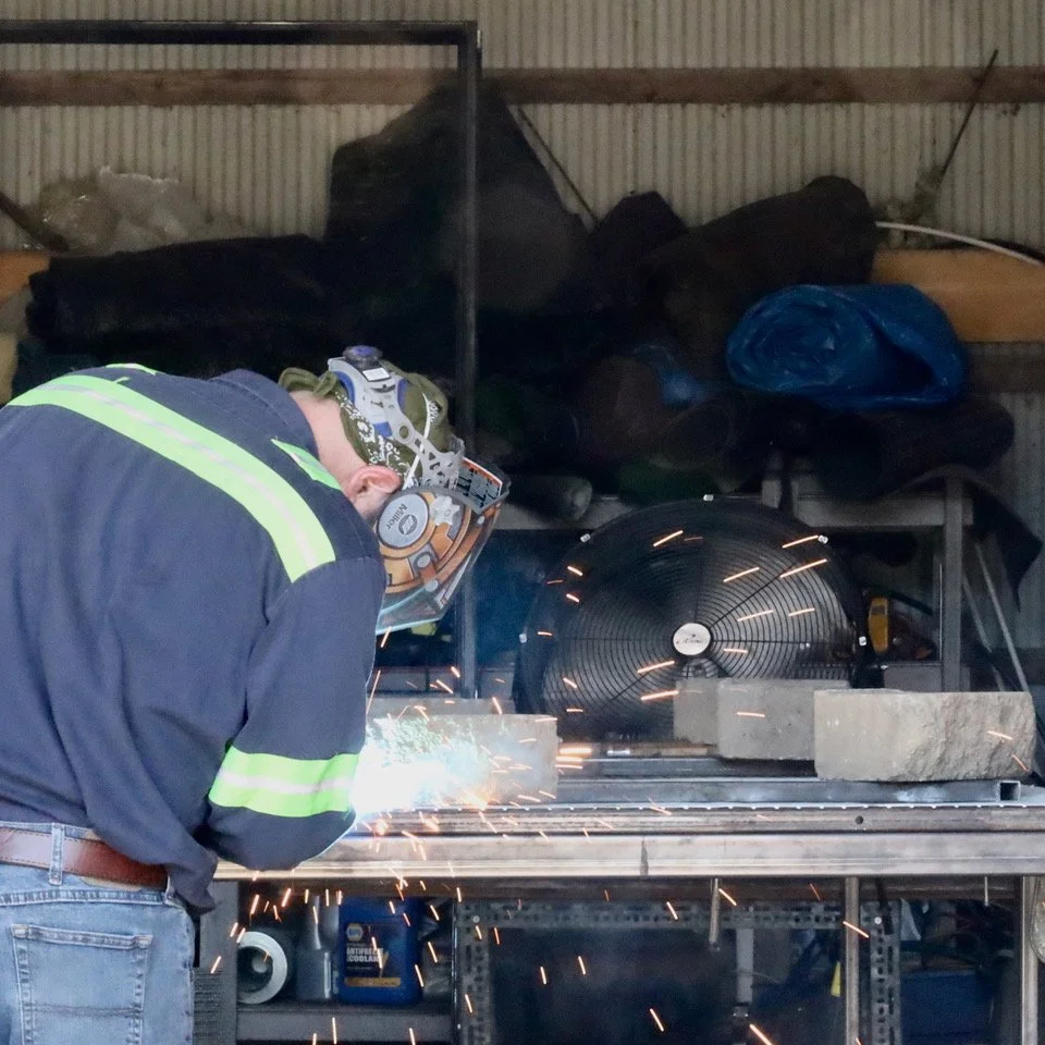 Foster Parrots - construction 5.jpeg