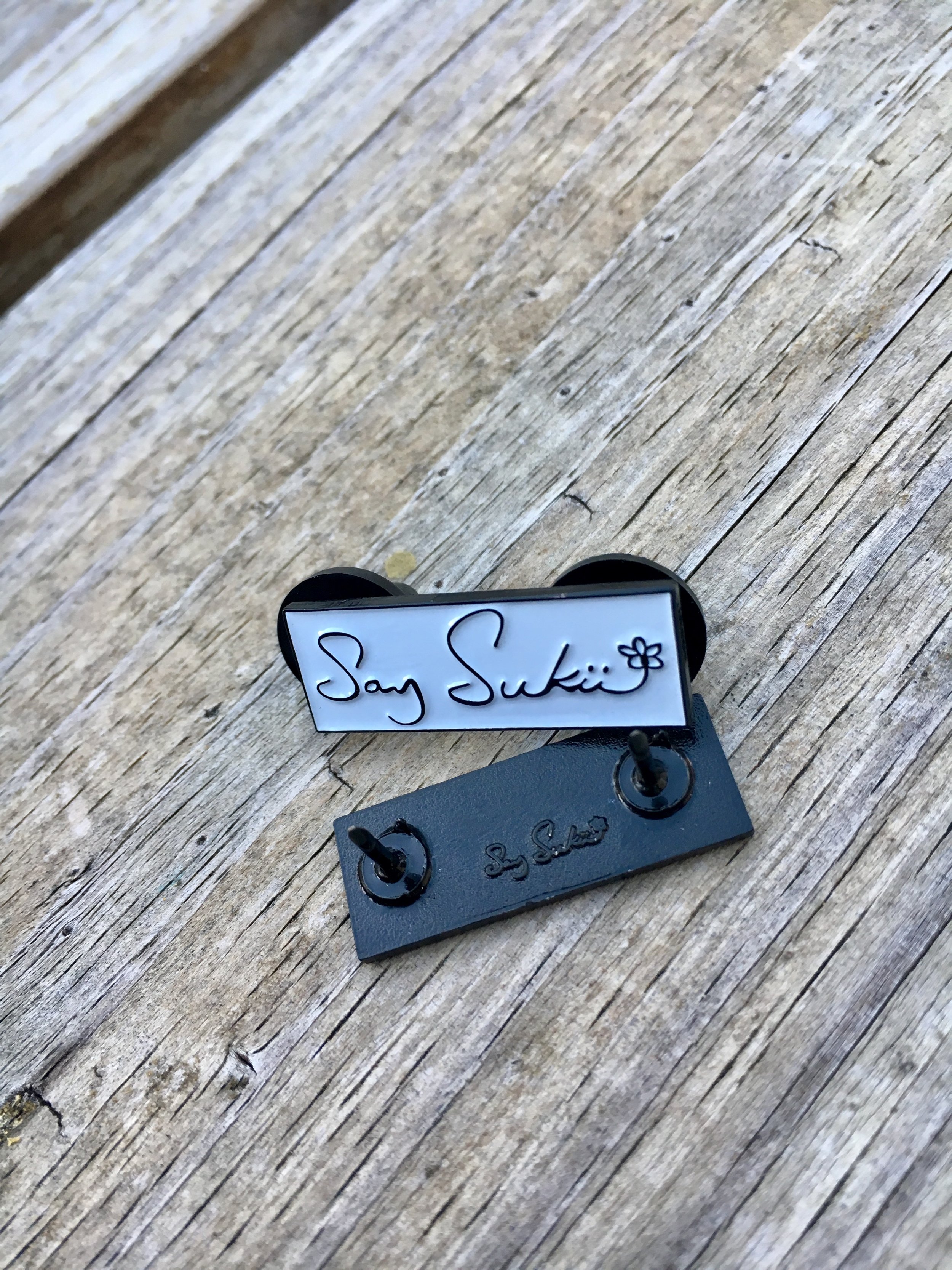 &nbsp;$11BoX LOGO PIN - BLACK 1"PURCHASE NOW