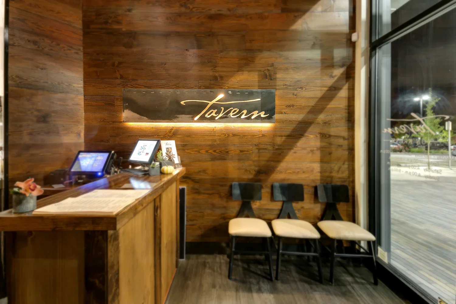 SRHPD+15+-+Tavern+on+Kruse_+(14).webp