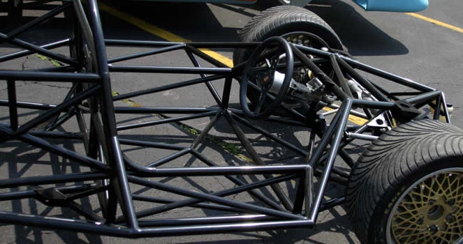 RCR917_16_fs.jpg