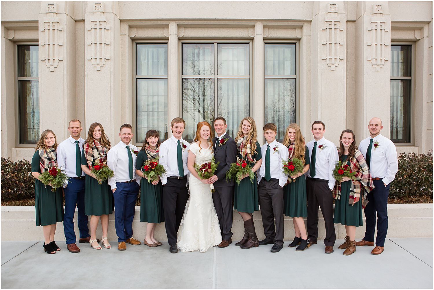 Wedding Photography_Meridian Idaho Temple_Boise Idaho_Red and green_Leah Southwick Photography_0021.jpg