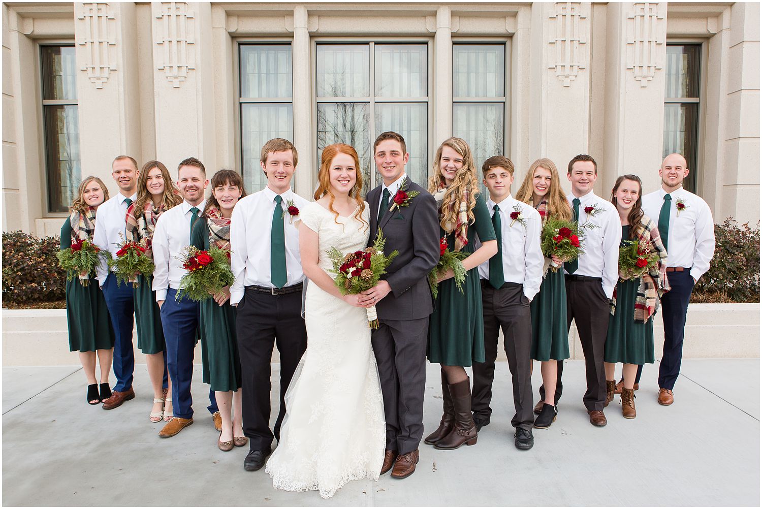 Wedding Photography_Meridian Idaho Temple_Boise Idaho_Red and green_Leah Southwick Photography_0022.jpg