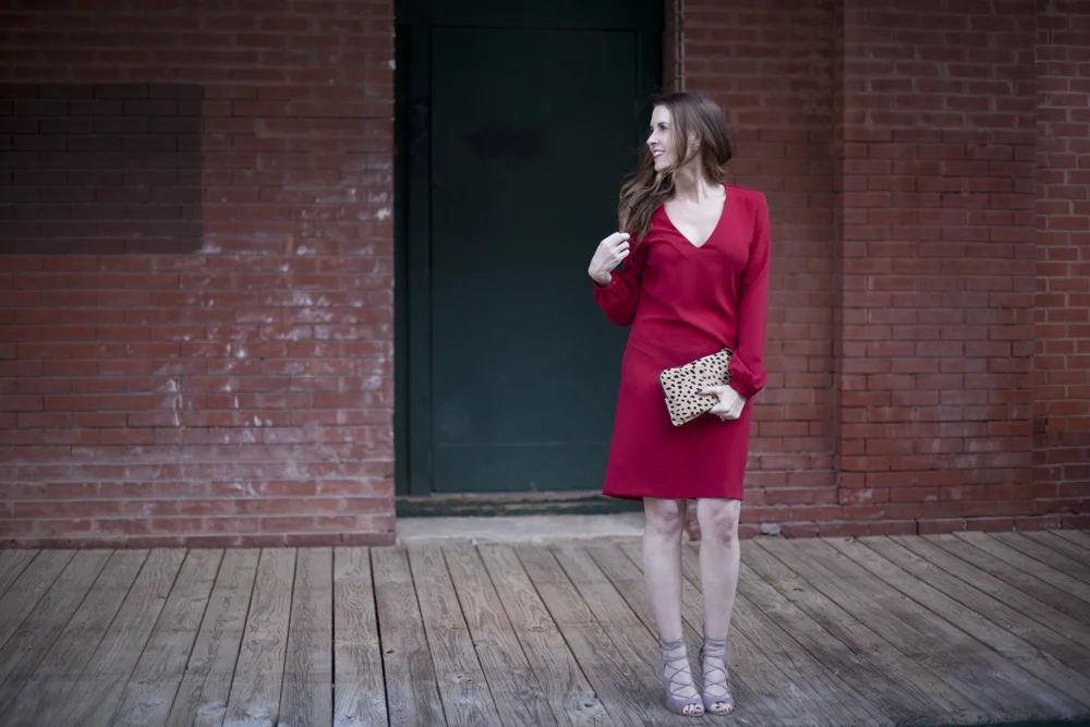 Gorgeous little red dress... 