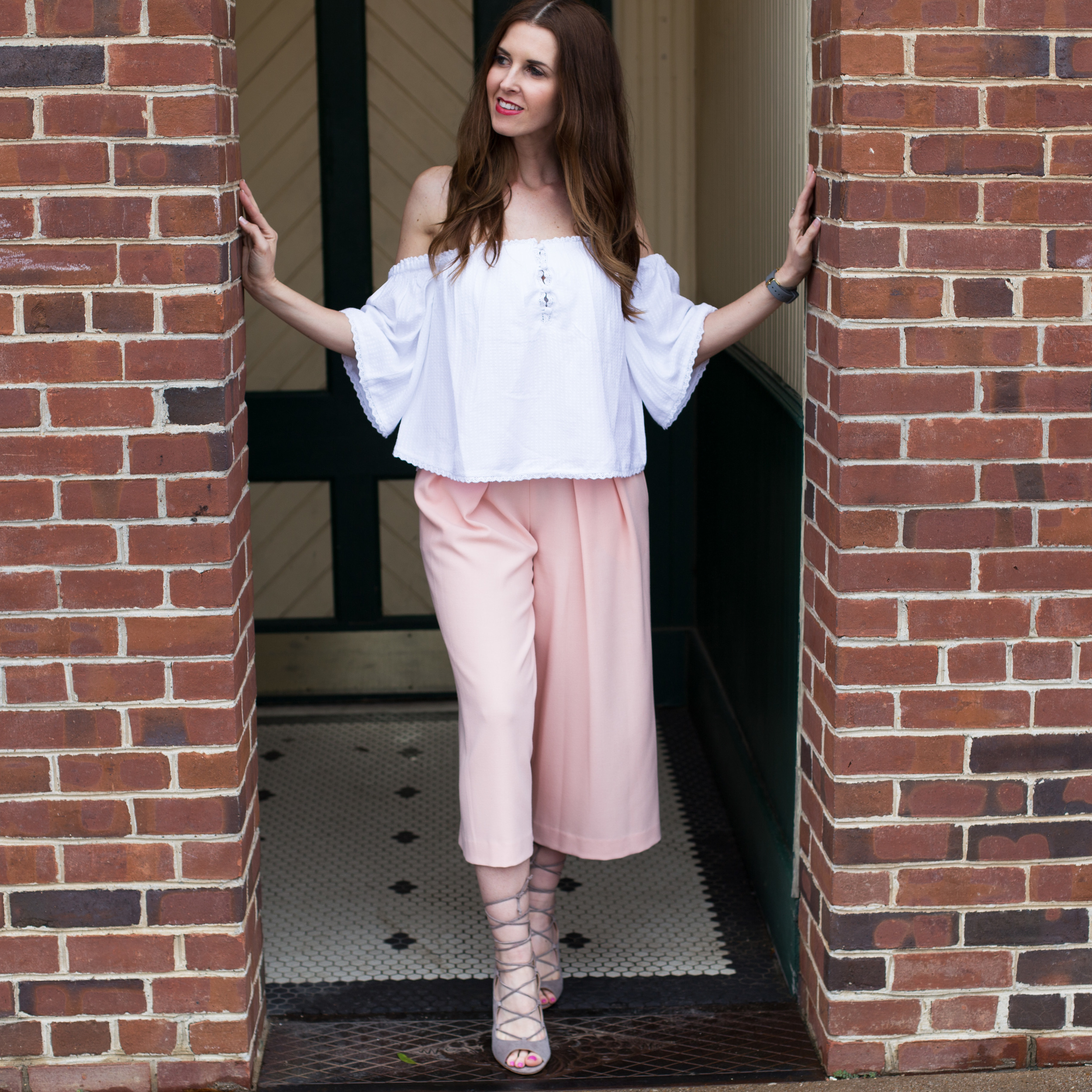 Off the shoulder top 7.jpg