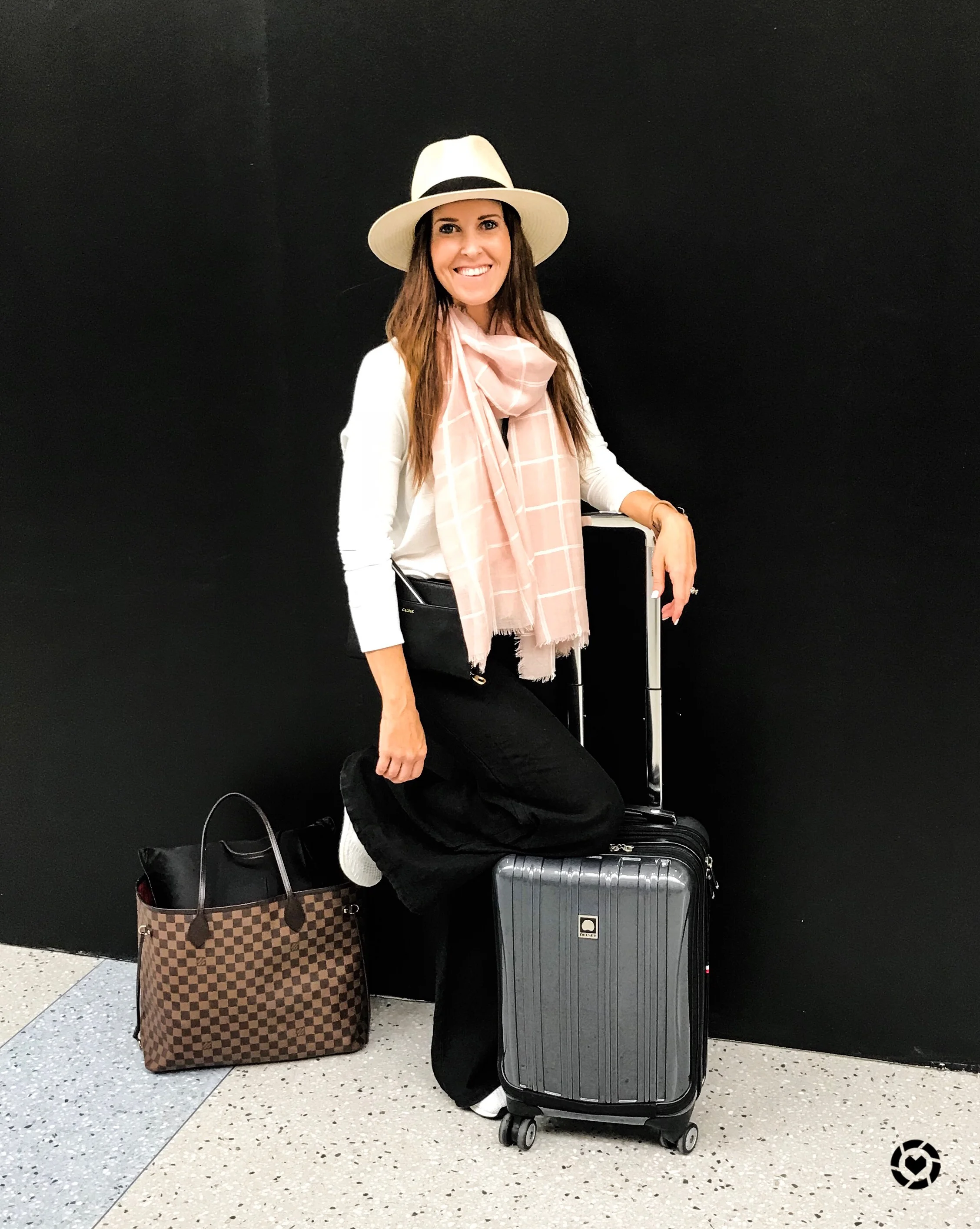 What's In My Carry On?