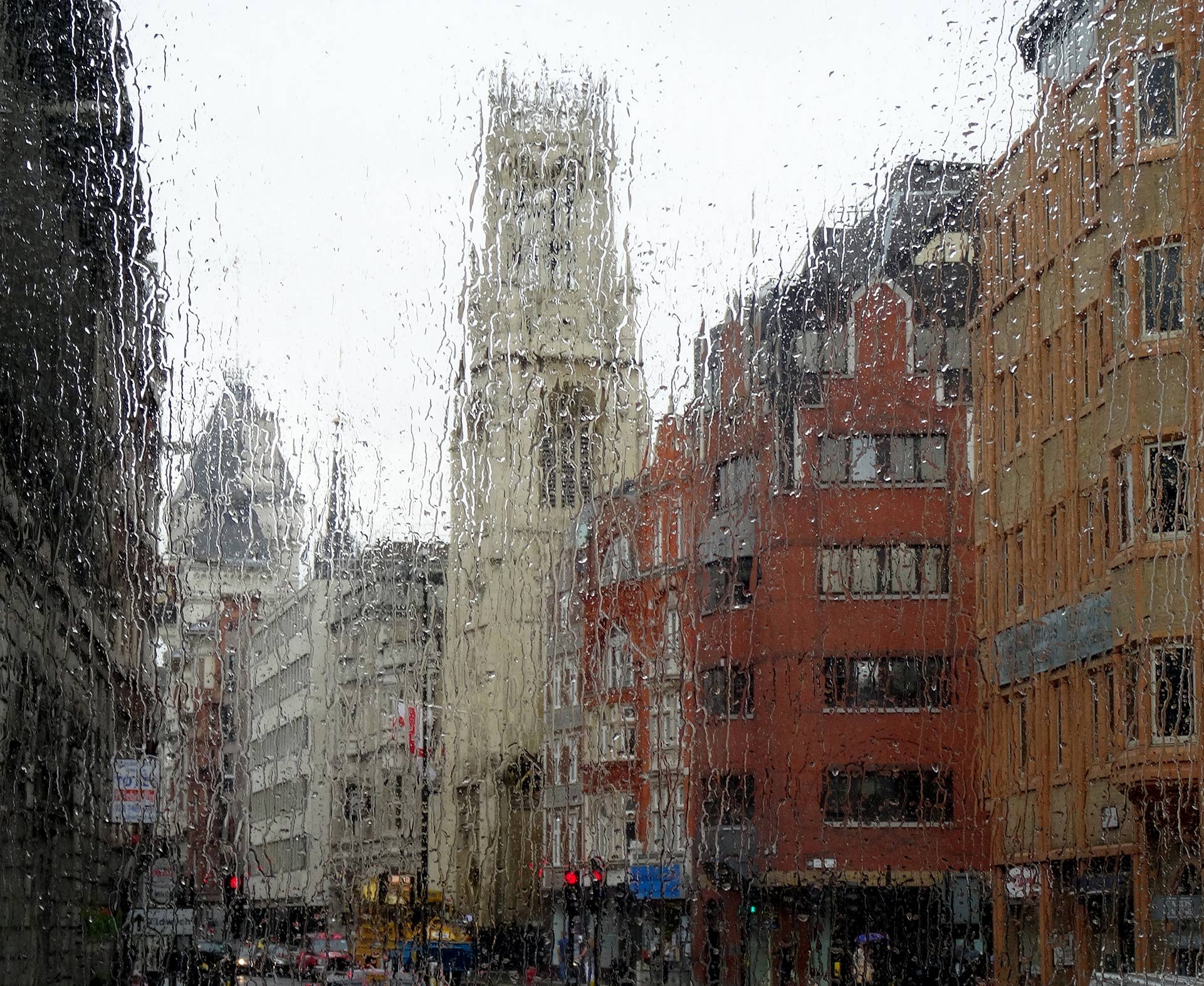 09,Rainy London.jpg