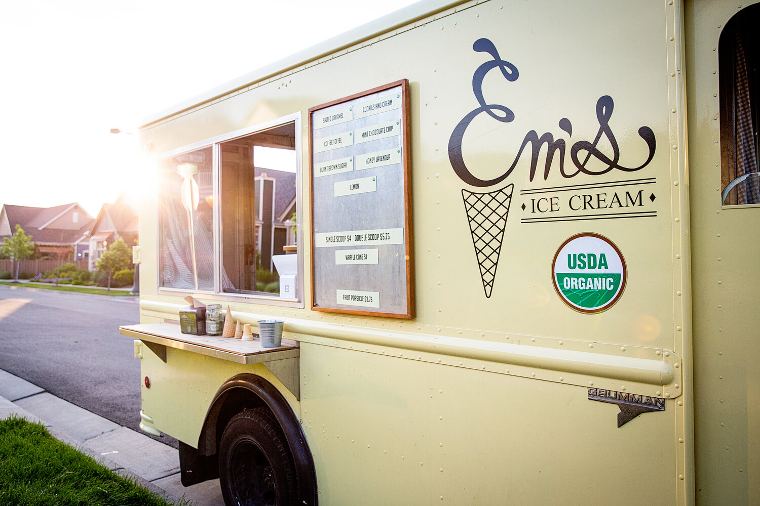 010_commercial_product_photographer_Ems_IceCream_Denver_008.jpg