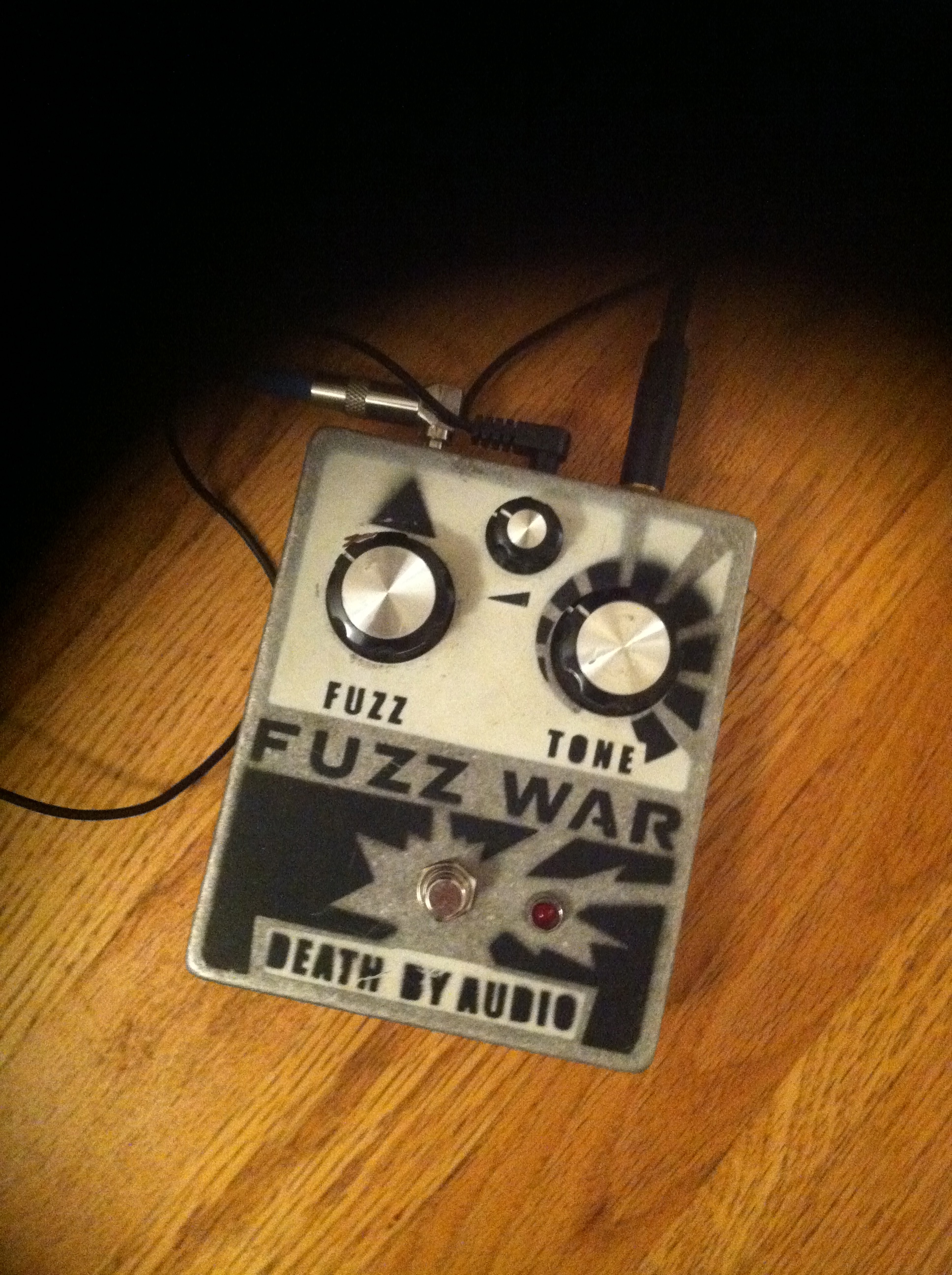 My only bass pedal. Given to me by Kerry Kallberg. I guess those are my classic Solo Bass EP settings.