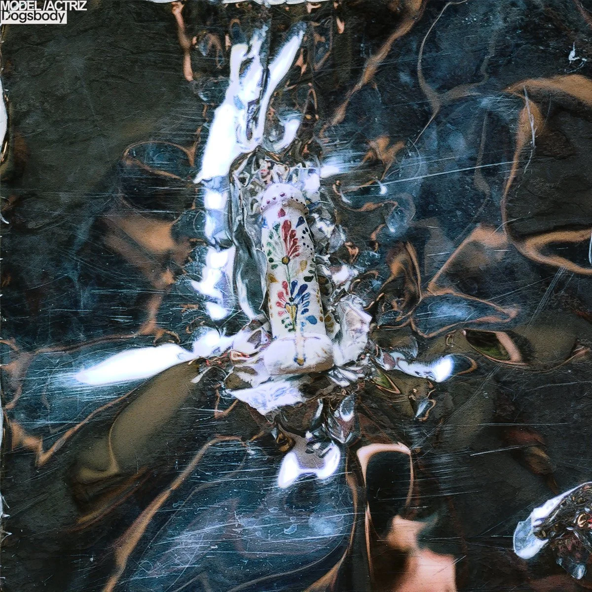 28. Model/Actriz - "Dogsbody"