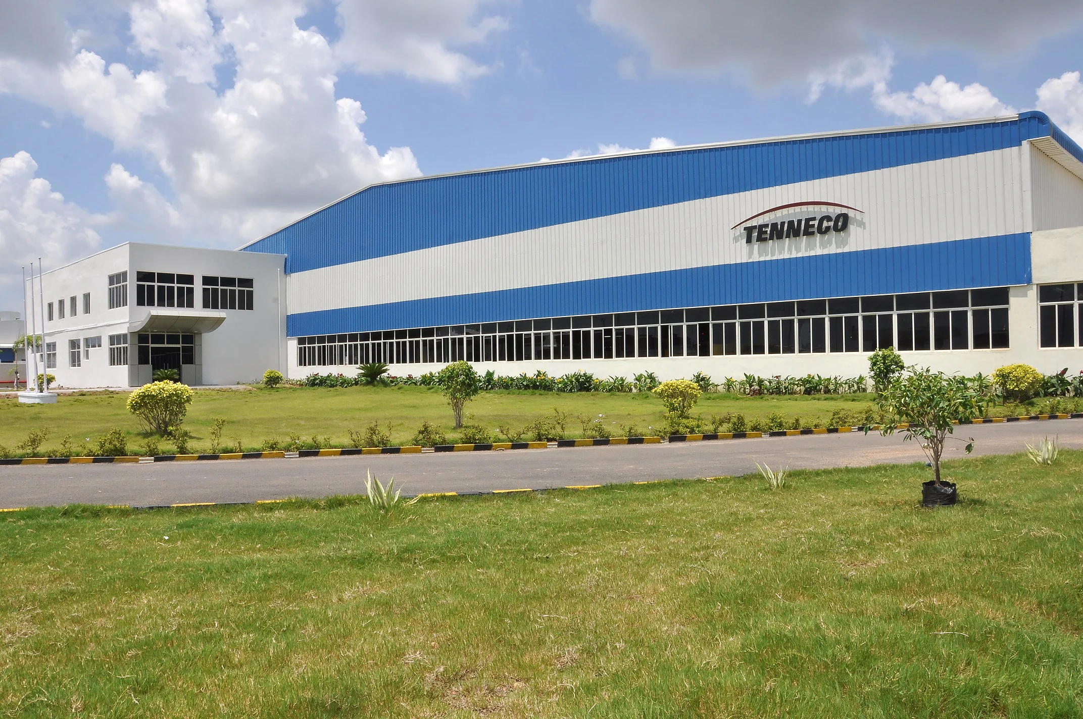 Image-Tenneco-Présentation1bis.jpg