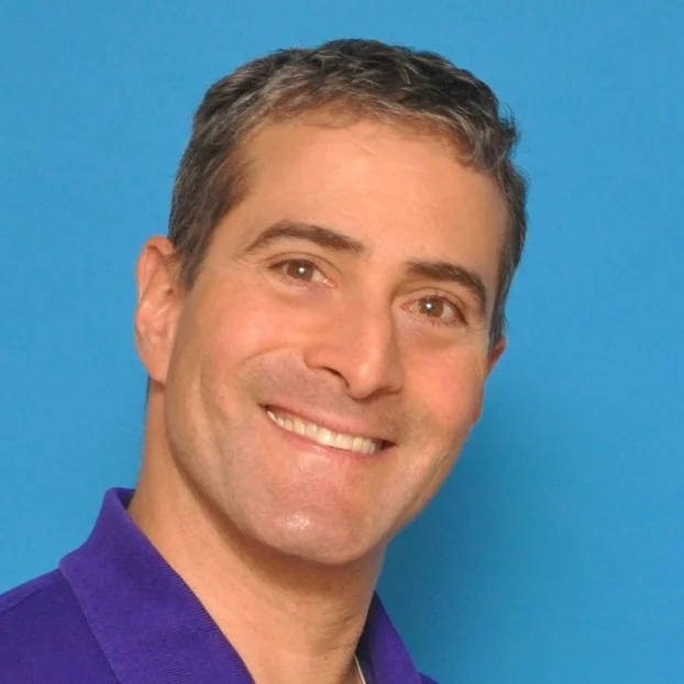 Arnie Kats Headshot For Singles Weekend.jpg