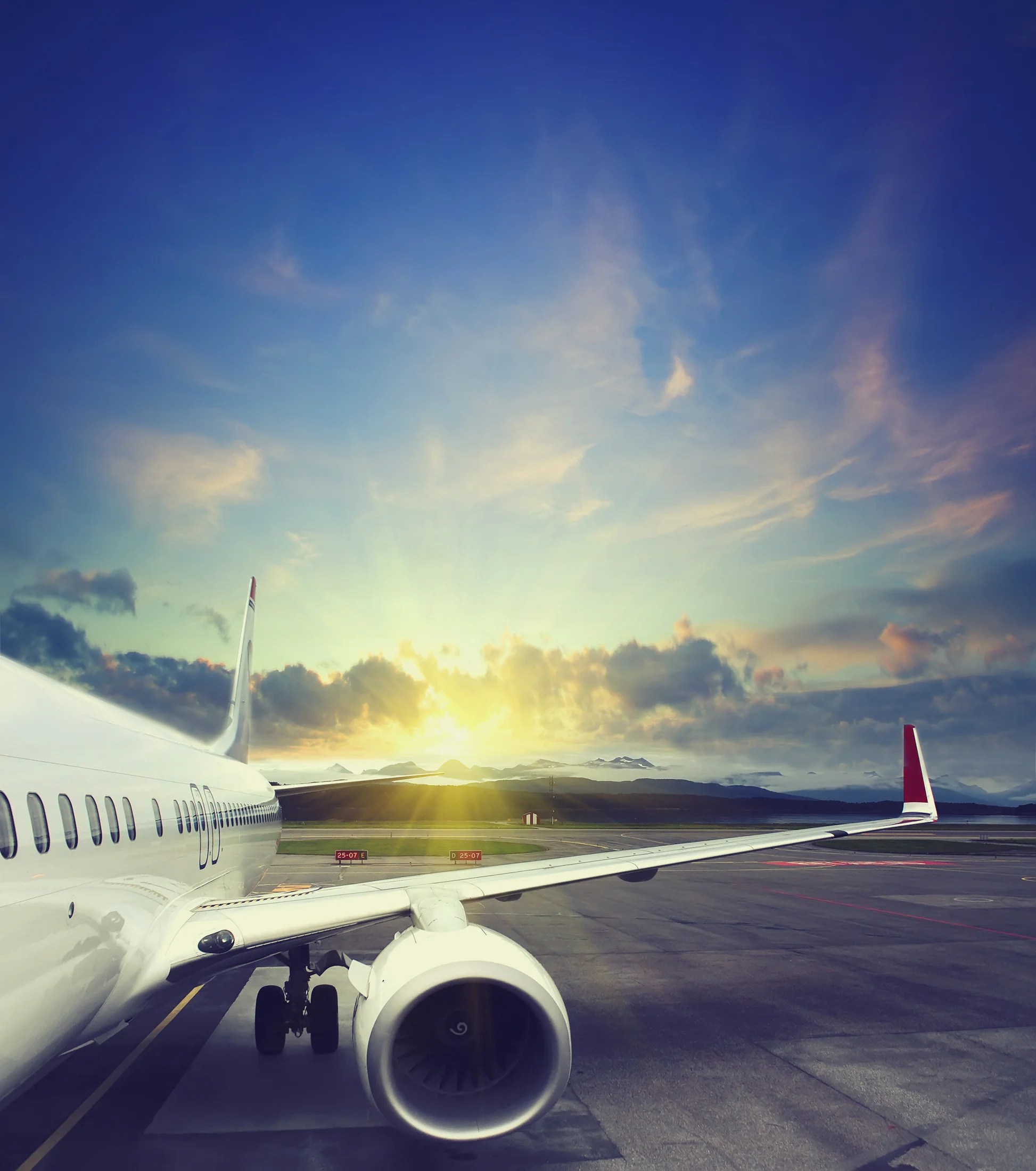 Are airplanes hackable?