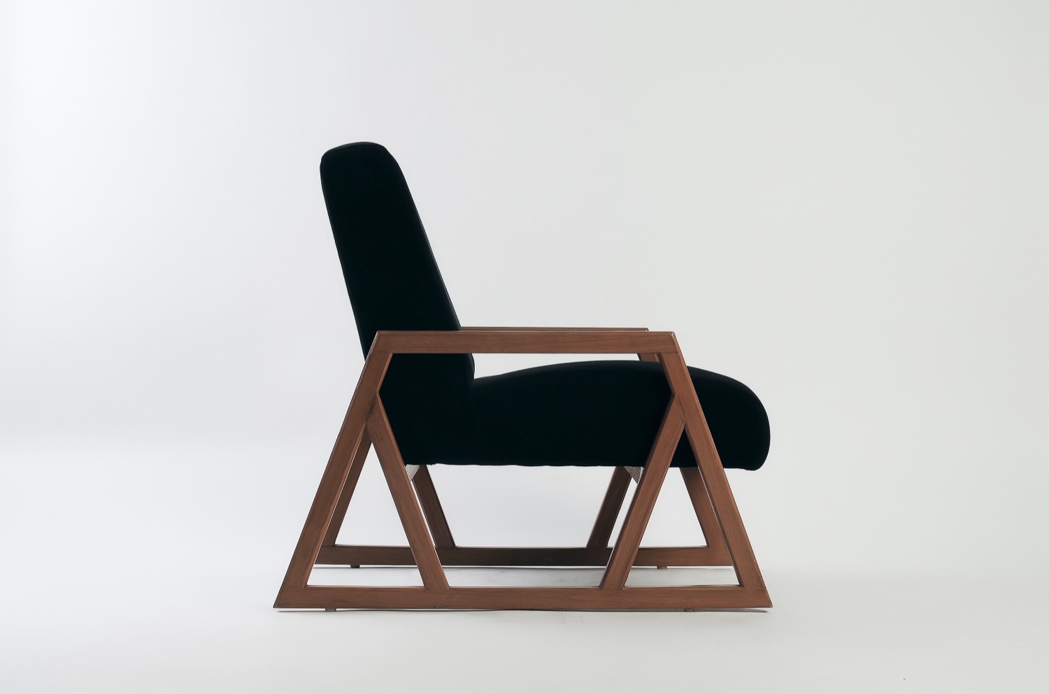 trapez lounge chair