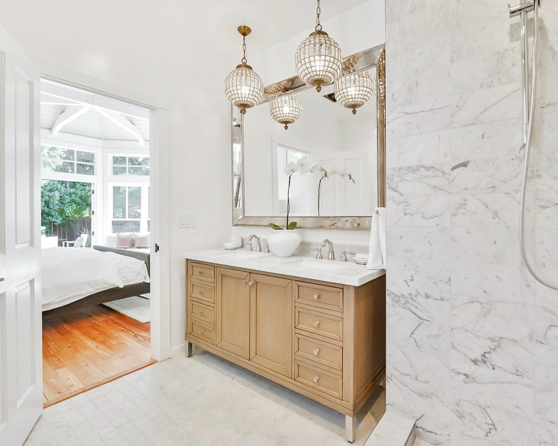 Master Bath.jpg