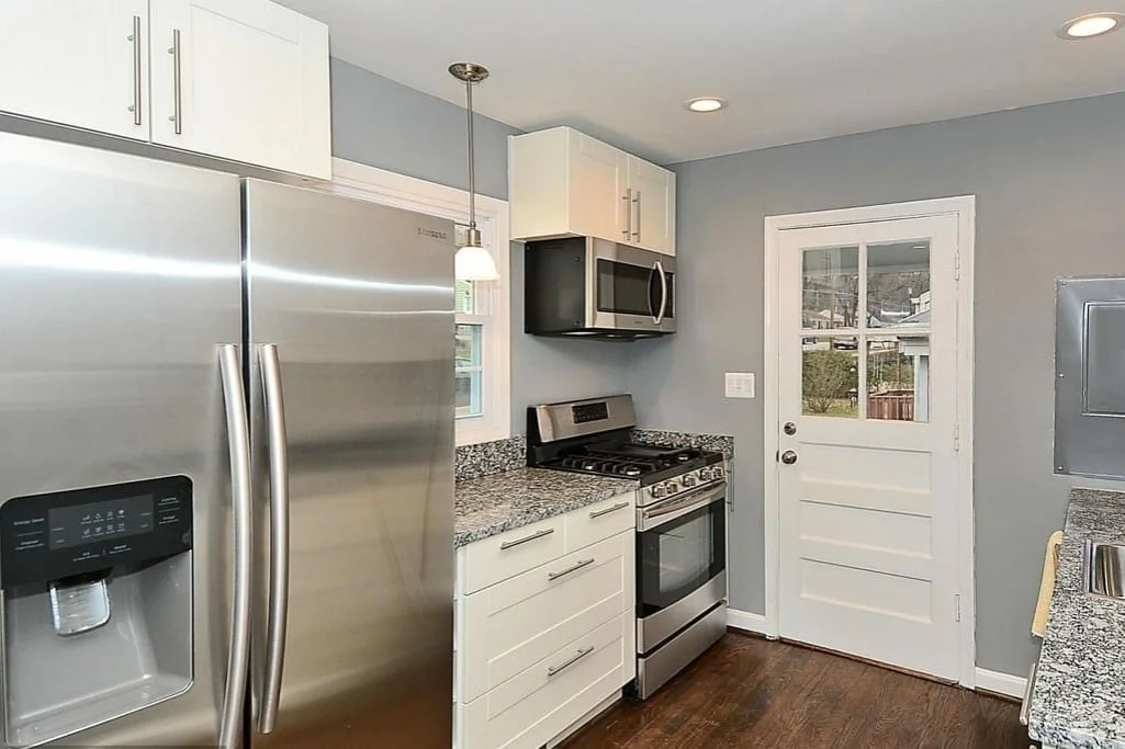 Elmwood - Kitchen 2.jpg