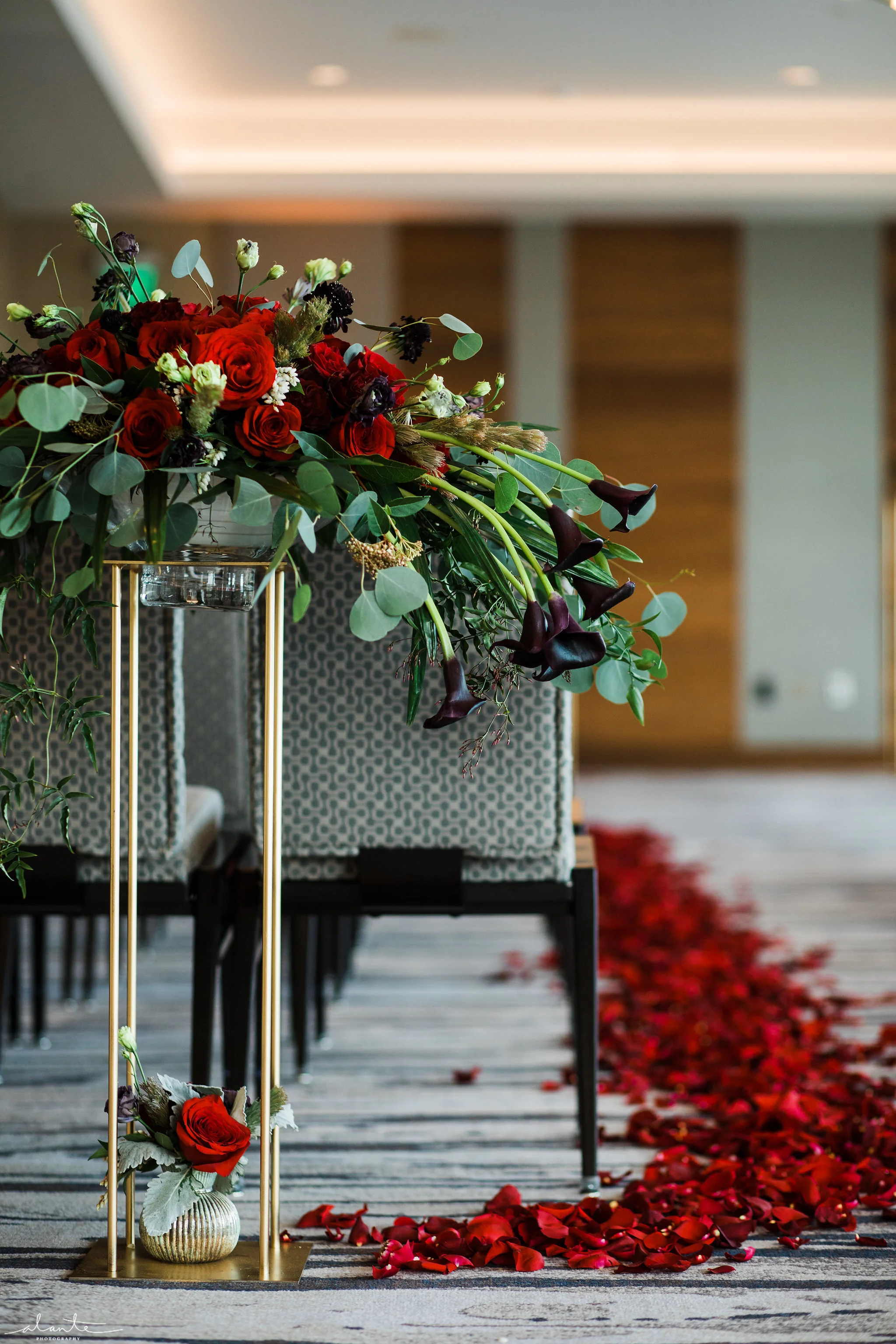 Fena Flowers Northwest Wedding Resource Guide