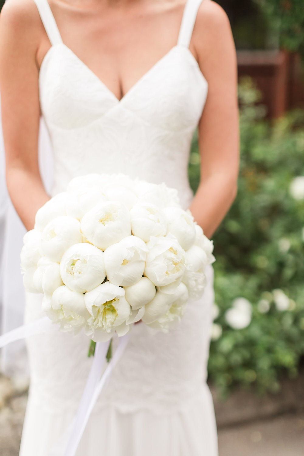 6 Types Of Bridal Bouquets Northwest Wedding Resource Guide