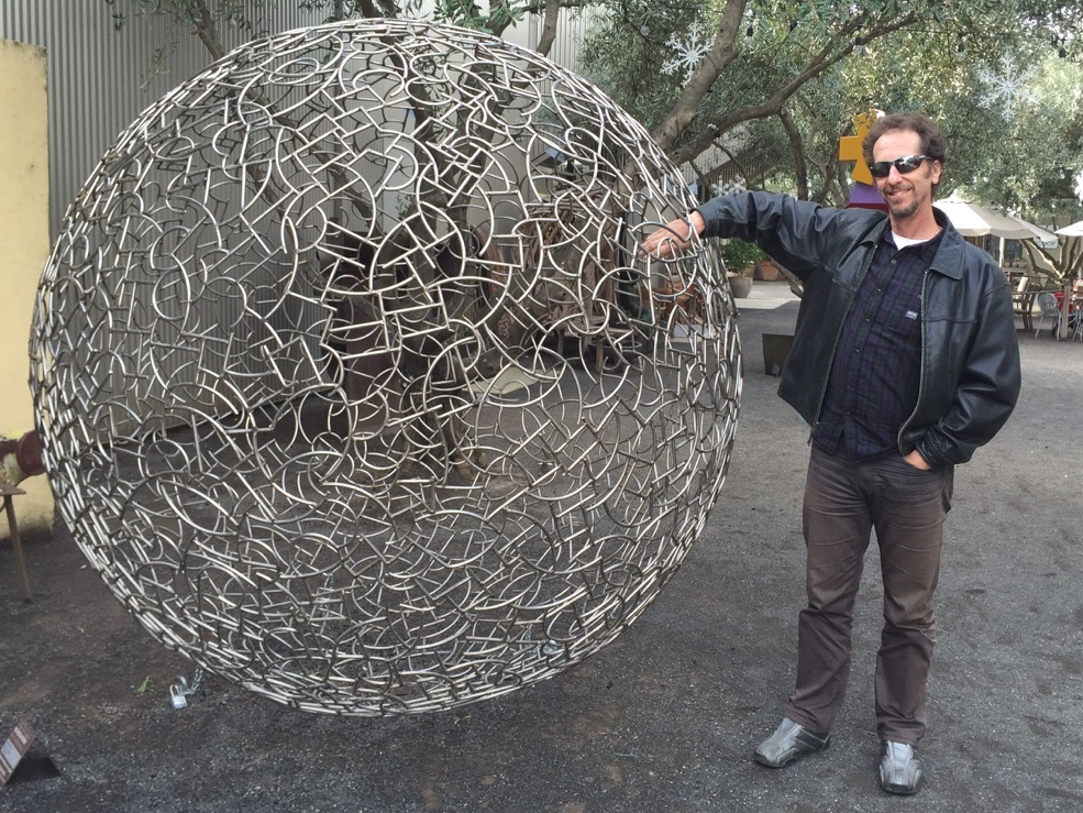 dan and the giant sphere