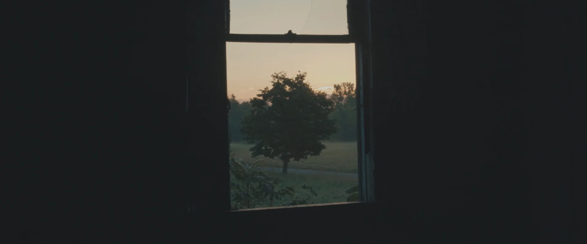 Legacy_Master_120115_ProResHQ.mov.01_00_54_17.Still007.jpg