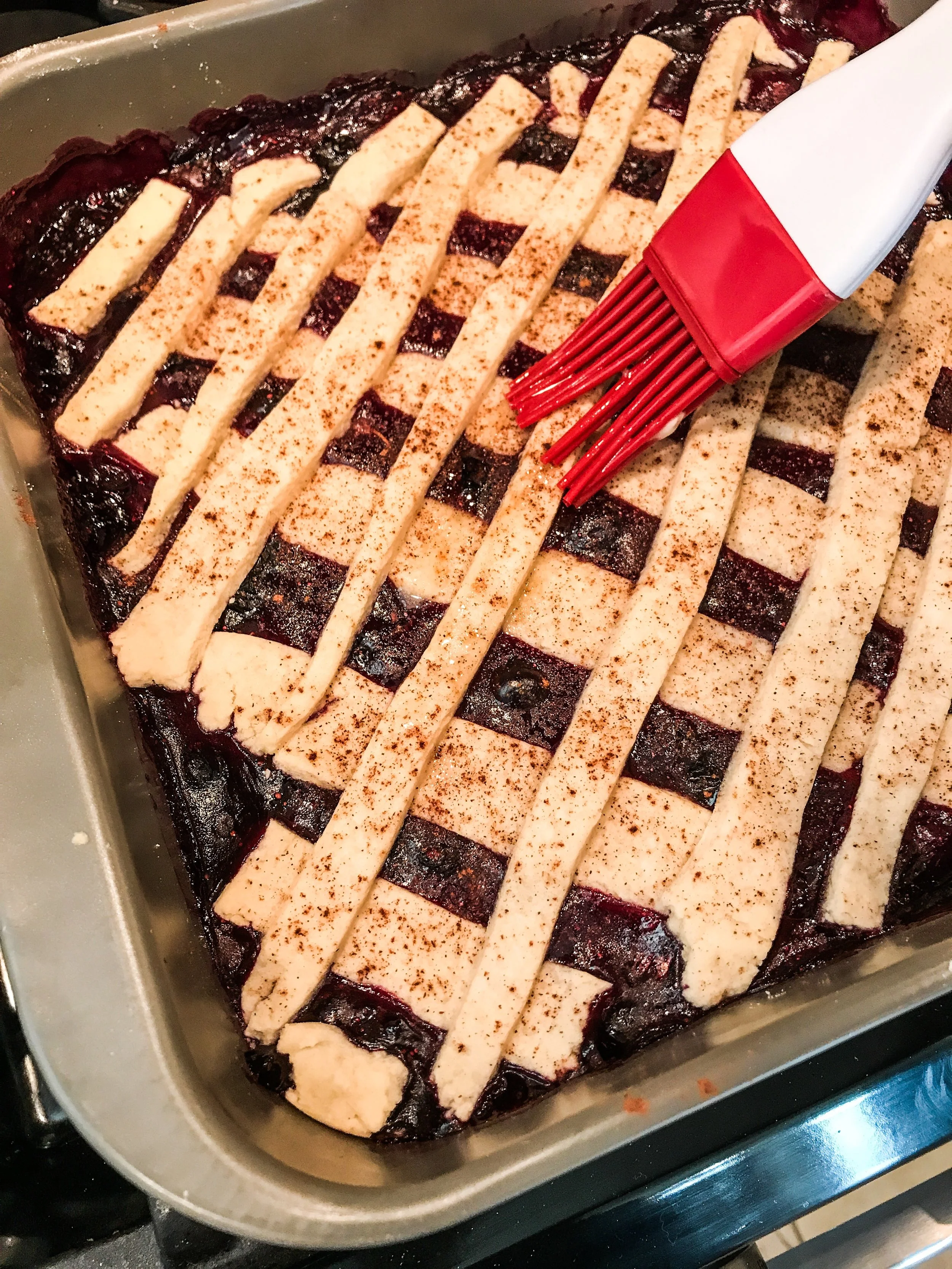 7 Recipes To Make With Blueberries. How to make Blueberry Jam, Blueberry Ice Cream, Blueberry Pancakes, Blueberry Yogurt Berries, Blueberry Peach Salsa, Blueberry Pie, Blueberry Angel Food Cake Whipped Topping Dessert. What to do with blueberries af…