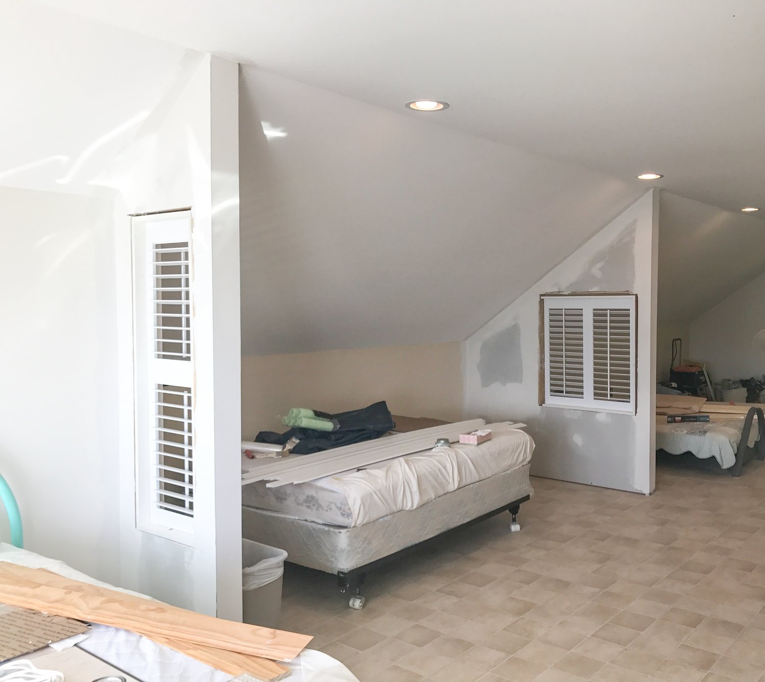 How To Close Off A Loft Space Giving, How To Add Privacy A Loft Bedroom Private Rooms