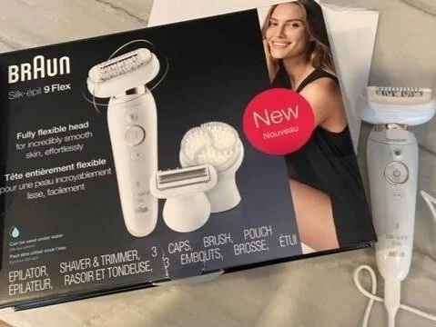 Epilation vs. Waxing - The Difference Between Epilation and Waxing