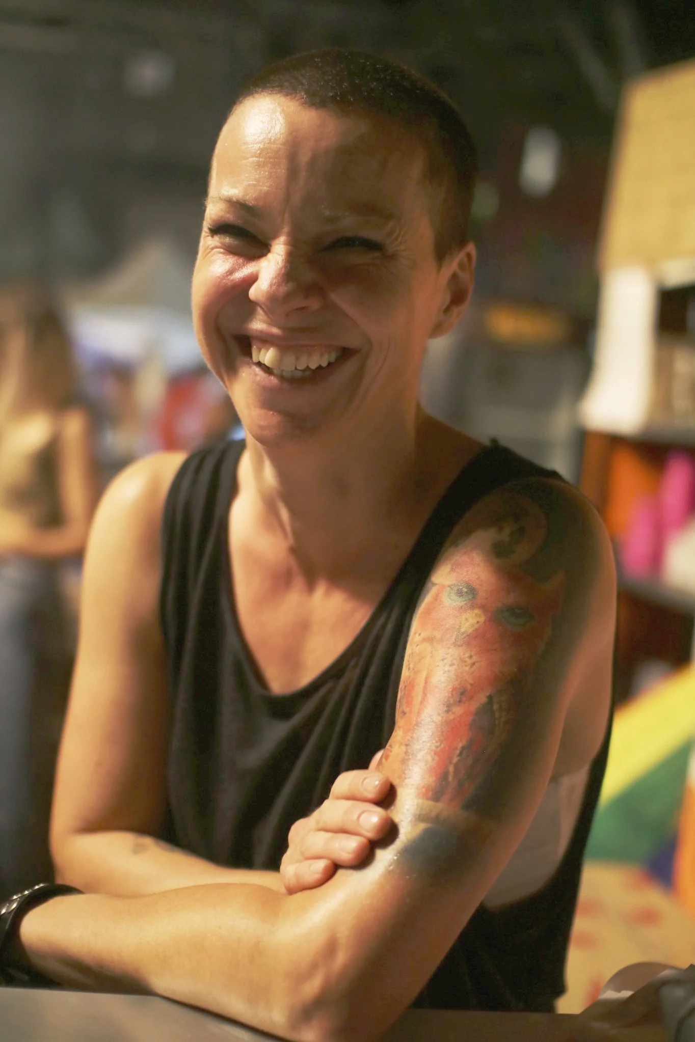 Retrato en La Plaza del Rey. Plaza de las reinas durante el Orgullo 2018. Chueca (Madrid). Puesto de Fulanita de Tal . Foto: Maria Torres-Solanot