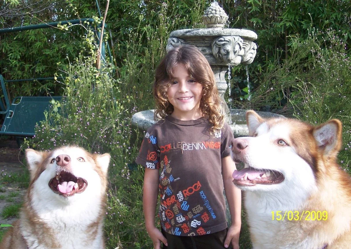 Jovanny with Koba and Shiloh.JPG