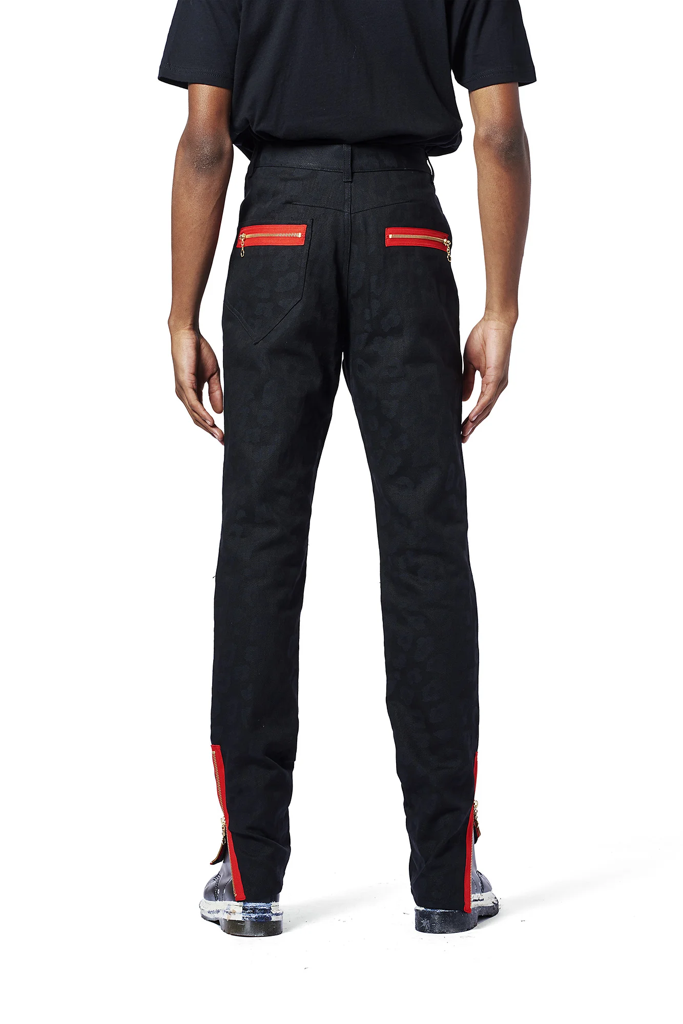 18AW_LANDLORD_RAY_084.jpg