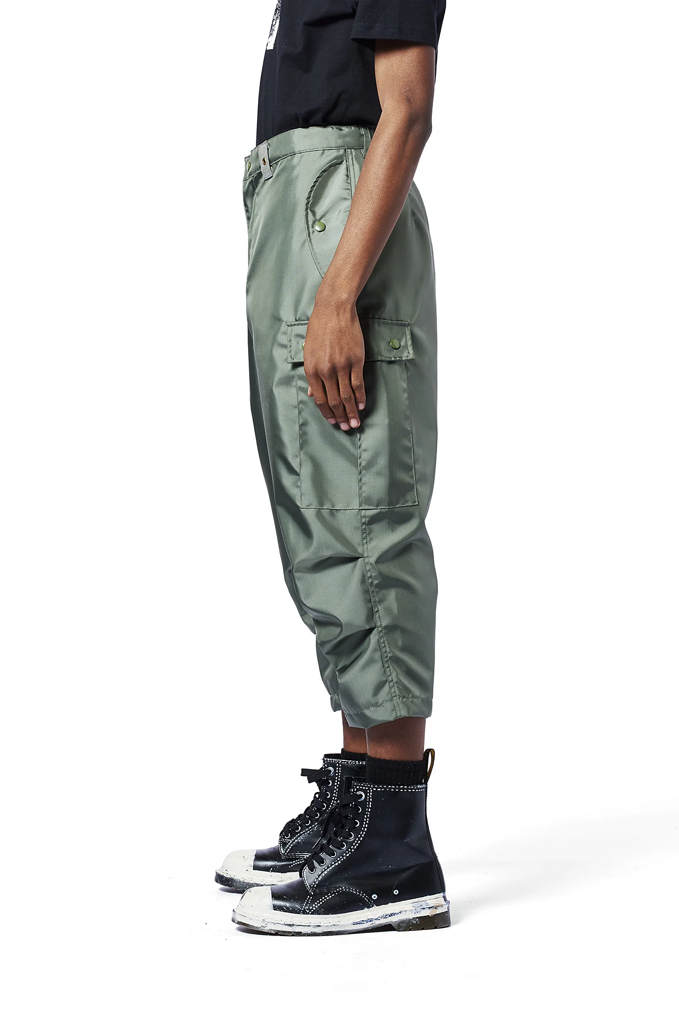 18AW_LANDLORD_RAY_221.jpg