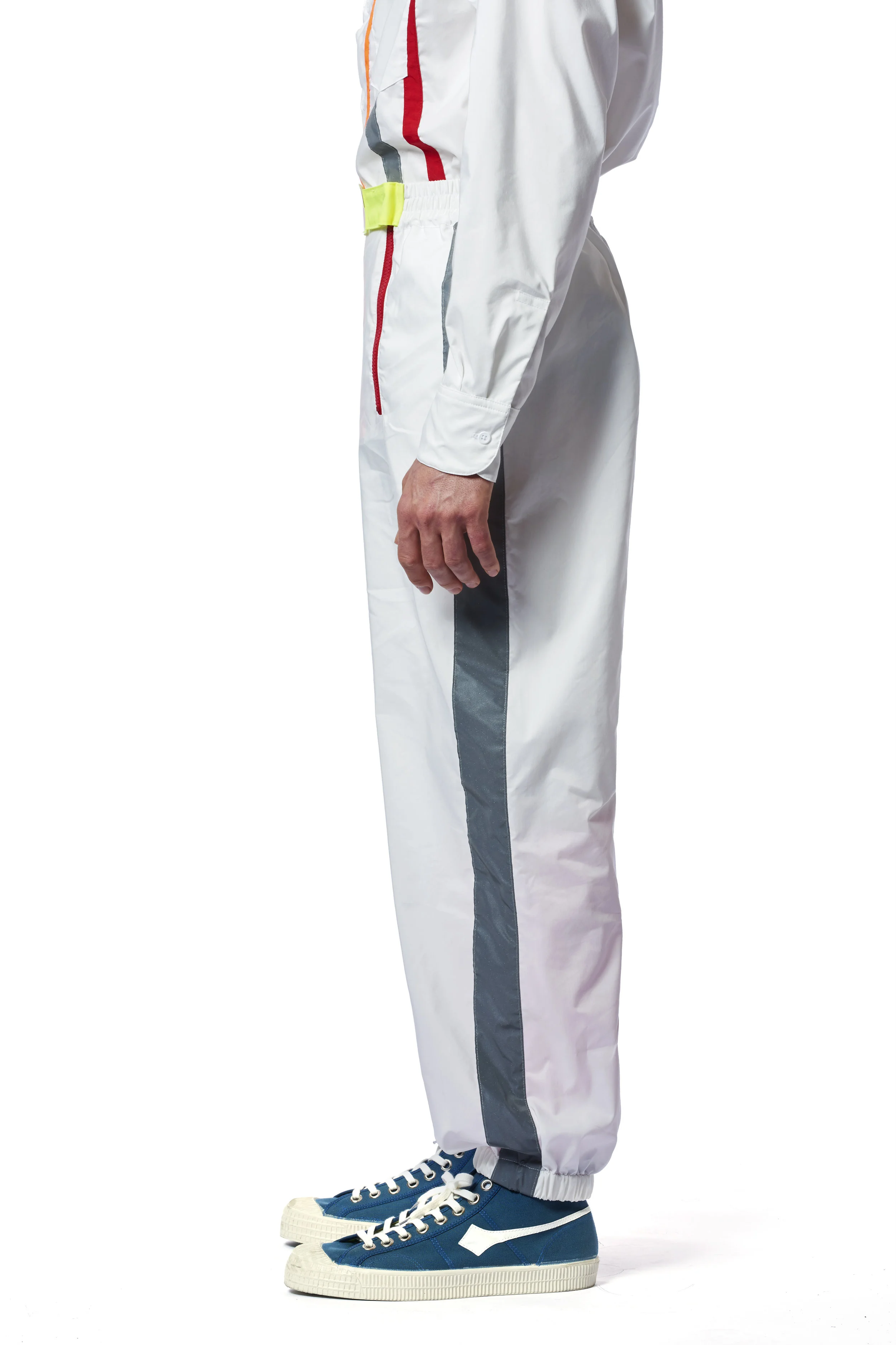 040918_LANDLORD_MODEL21658.jpg