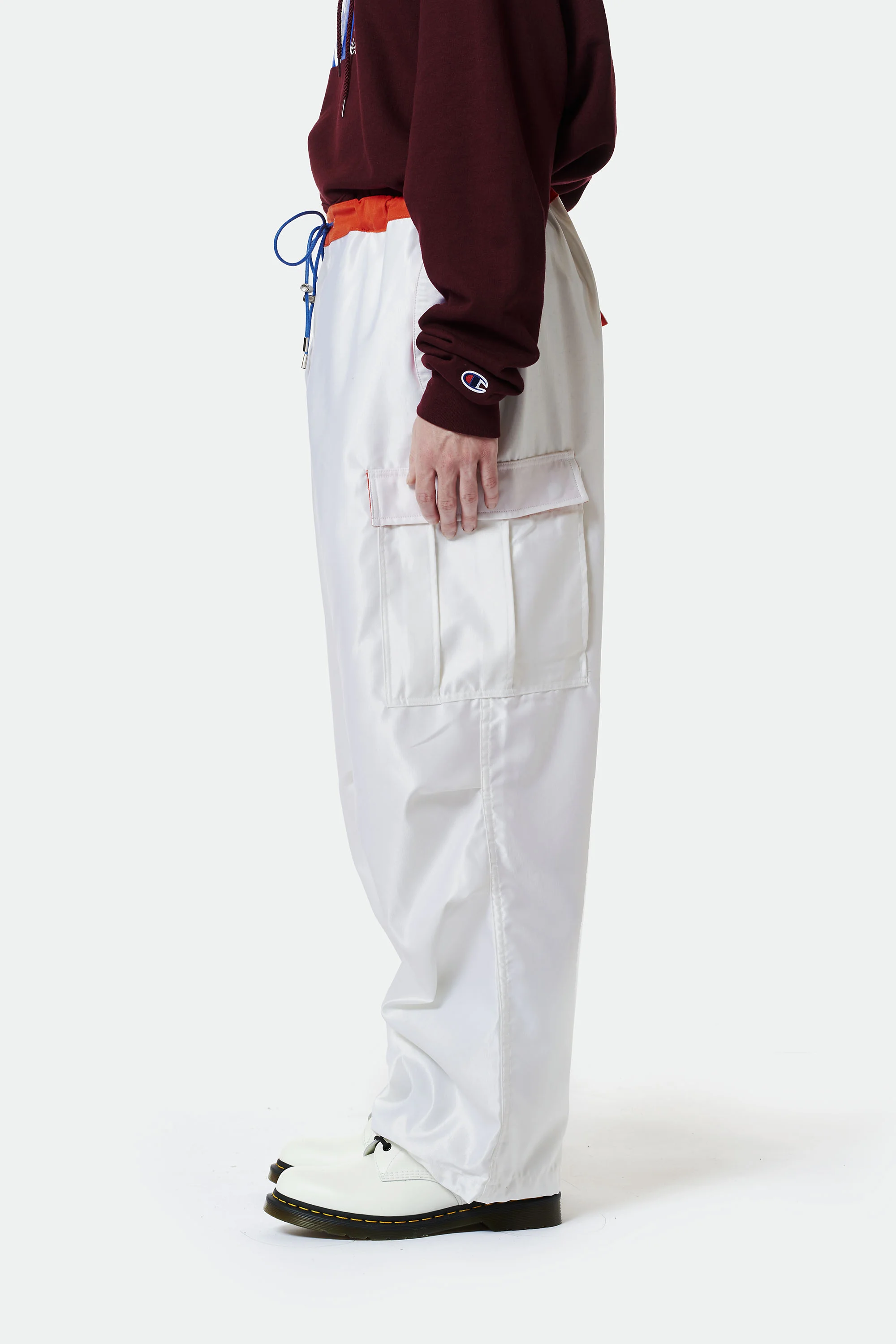 19AW_LANDLORD_MODEL094.jpg